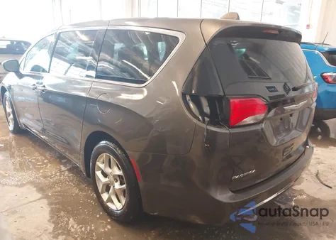 2018 Chrysler Pacifica Touring Plus из США, поврежденный, VIN 2C4RC1FG6JR294228